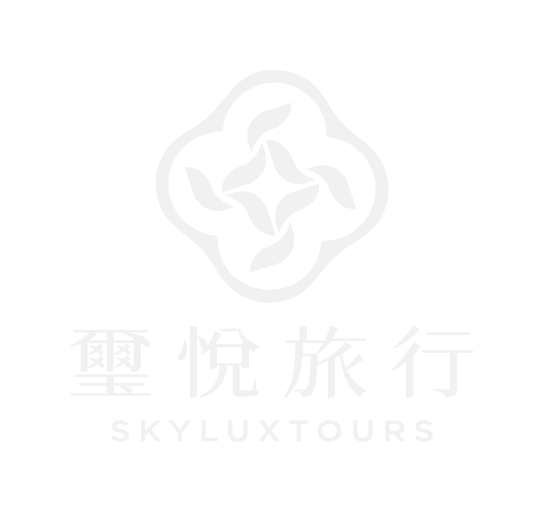 SkyluxTours 品牌標誌